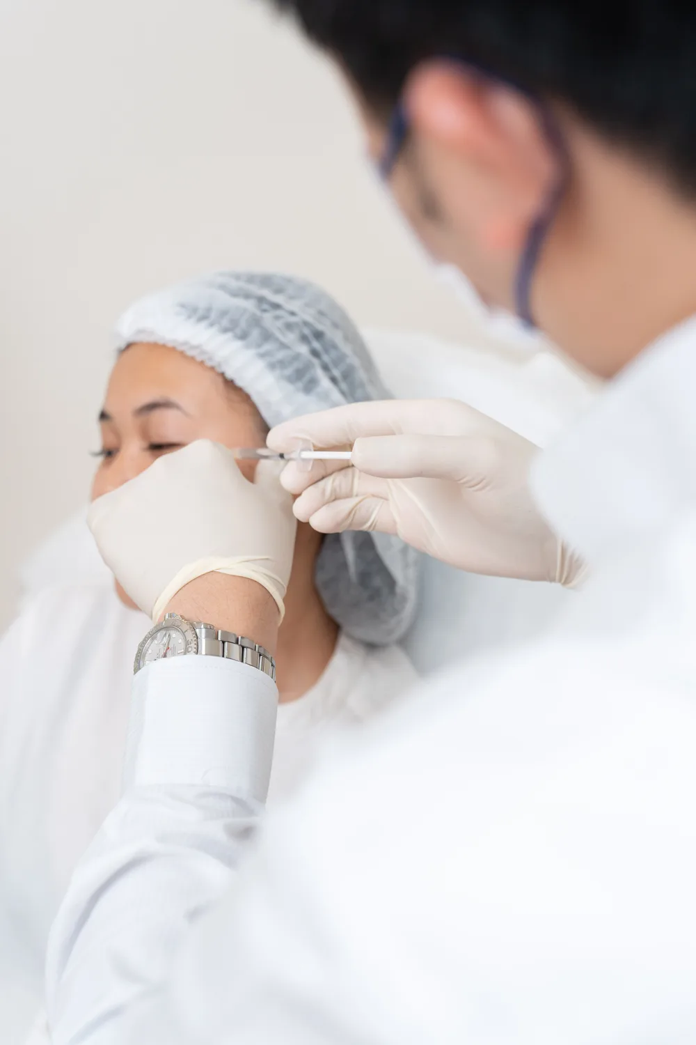 ฉีดสิวเฉพาะกรณีจำเป็น — Groove Skin & Laser Clinic